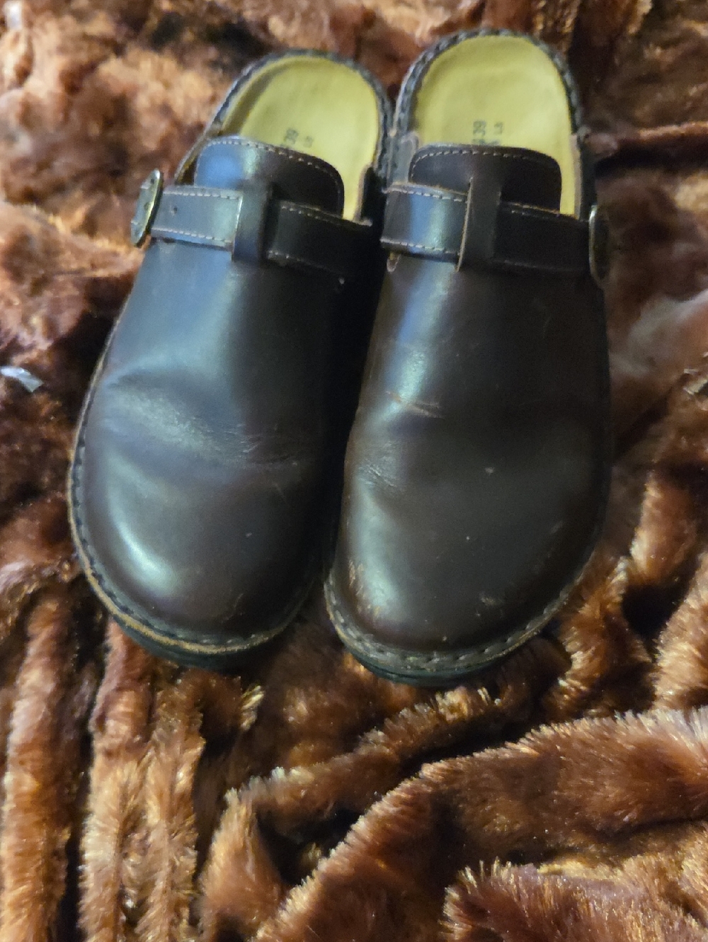 Naot Womens Dark Brown Slip-On Clogs with Adjustable Strap